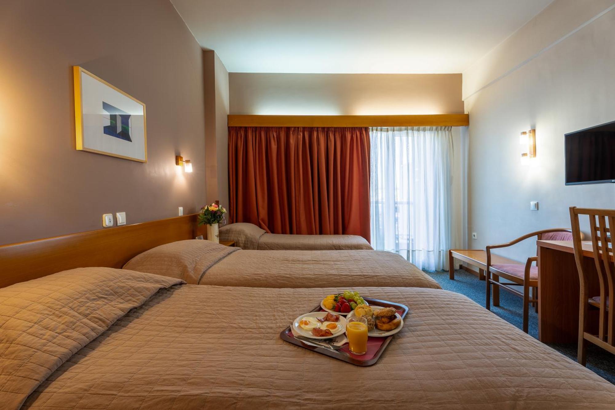 Queen Olga Hotel Thessaloniki Exterior foto