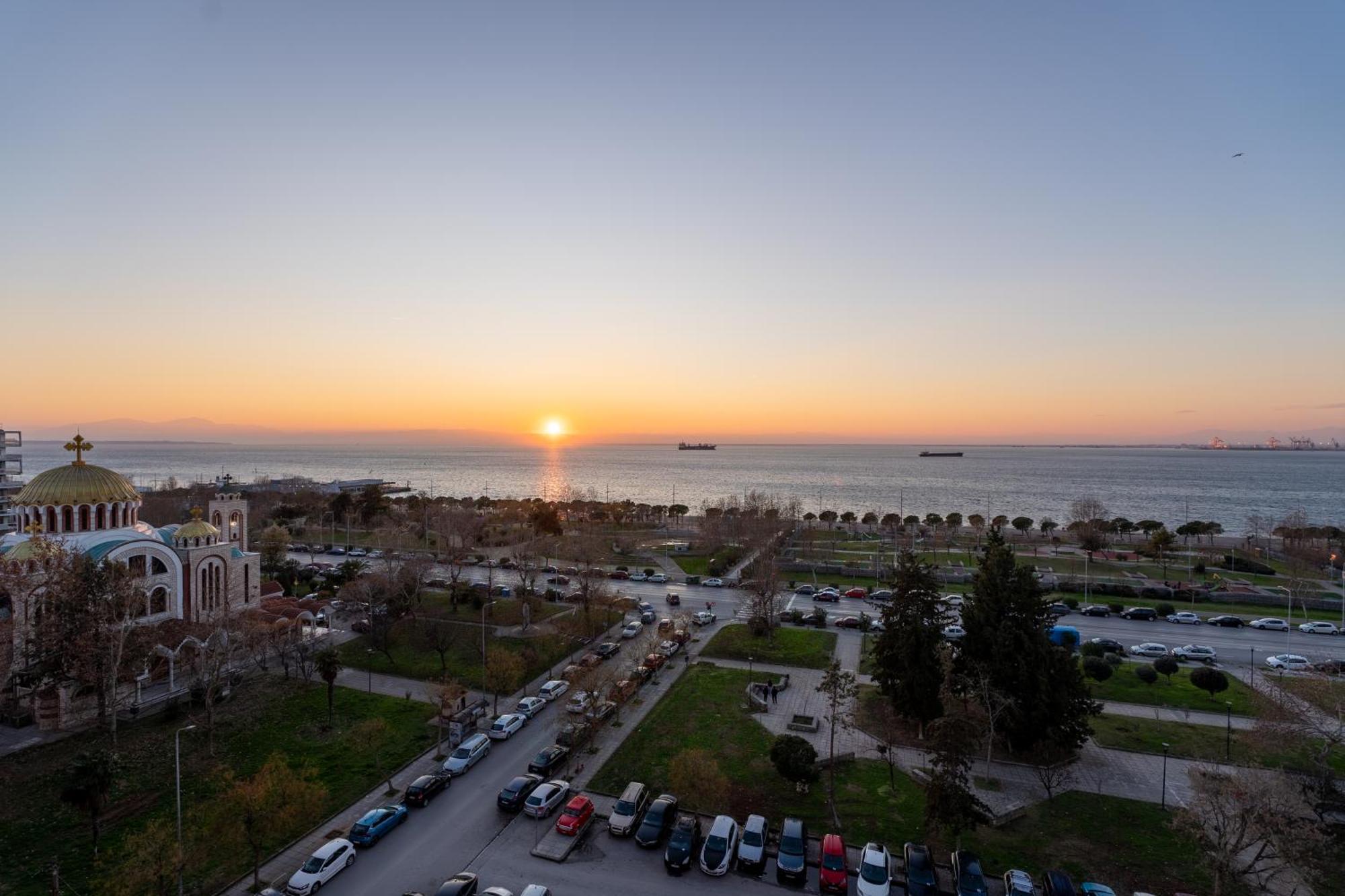 Queen Olga Hotel Thessaloniki Exterior foto